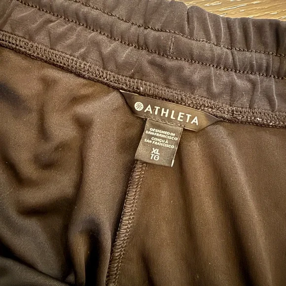 Athleta Cropped Sweats | XL | Black - Picture 4 of 7